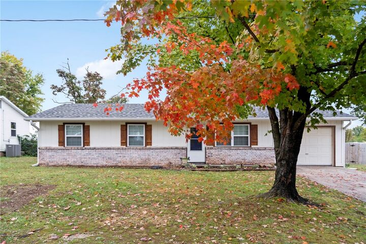 Property Photo: 103 NW J Street AR 72712