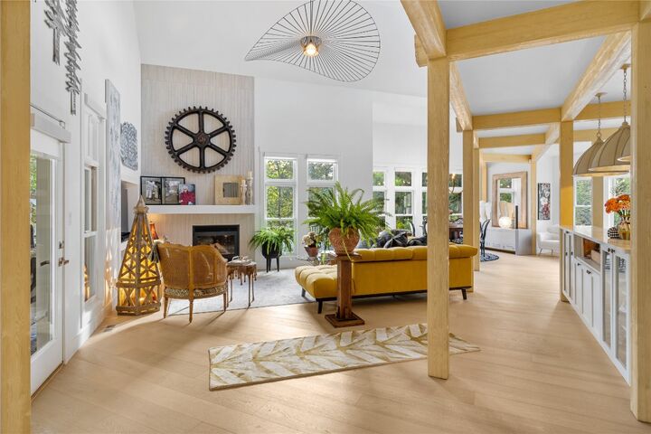 2075 Lillooet Court  Kelowna BC V1V 1Y2 photo