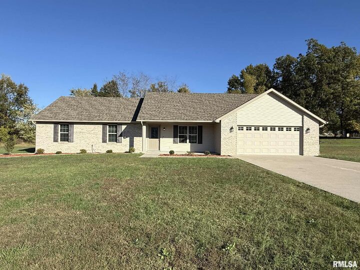 12301 Blue Sky Drive  Marion IL 62959 photo