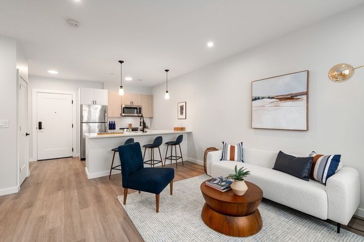 Property Photo:  10 Somerset 204  MA 02152 