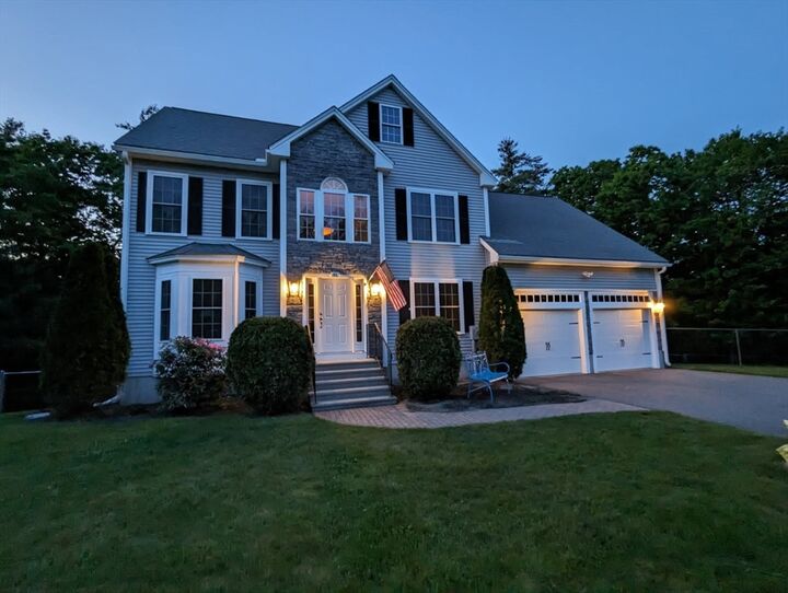 Property Photo:  91 Lunenburg Rd  MA 01474