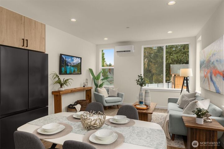 Property Photo:  10306 E  Midvale Avenue N  WA 98133