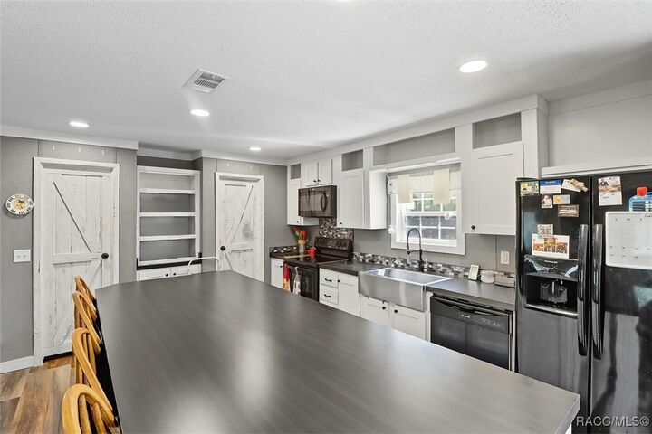 Property Photo:  4801 N Mattox Point  FL 34428