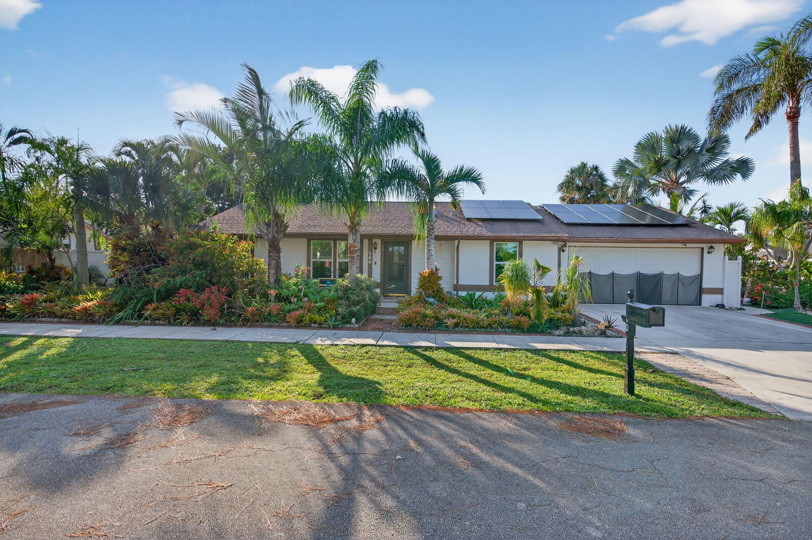 Property Photo:  Unknown  FL 33458