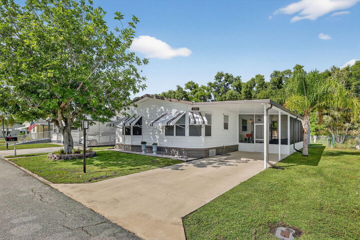 Property Photo:  540 Natalie Drive  FL 34952