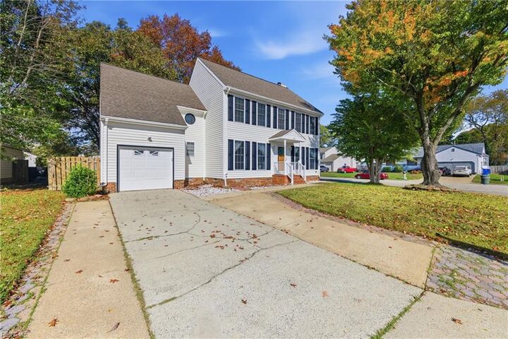 Property Photo: 207 Ford Ct VA 23608