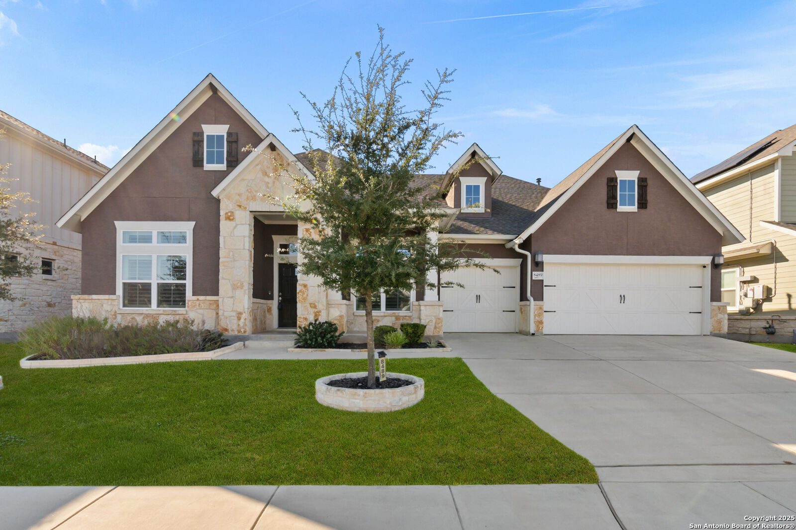 Property Photo: 8489 Ivy Curl TX 78154