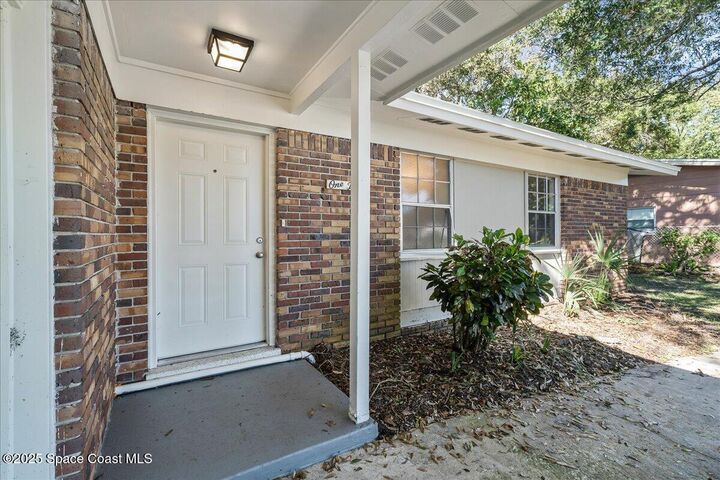 Property Photo:  130 Forrell Avenue  FL 32796