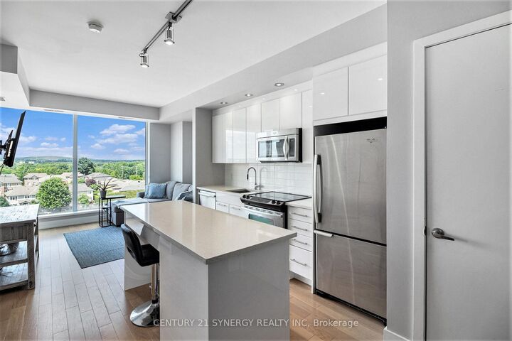 Property Photo:  360 Patricia Avenue 607  ON K1Z 0A8 