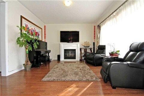 Property Photo:  81 Serano Crescent  ON L4E 0R7