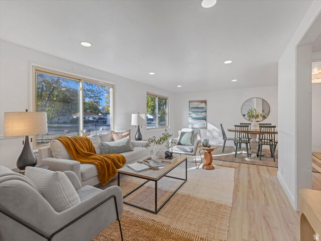 Property Photo:  622 N 900 W  UT 84116