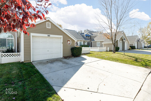 Property Photo:  919 W New Hampton Dr S  UT 84123