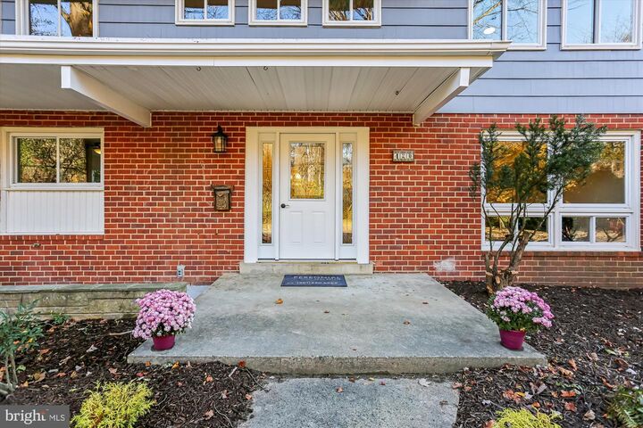 Property Photo: 420 Lamberton Drive MD 20902