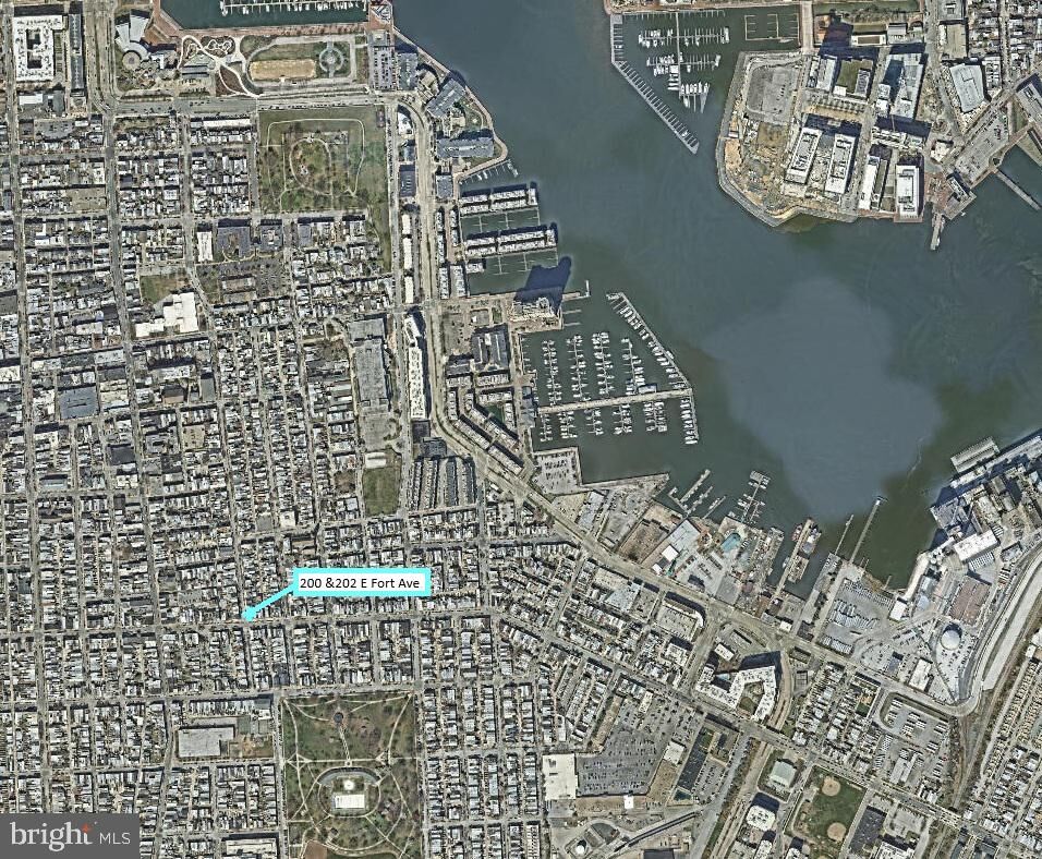 Property Photo:  200 E Fort Avenue  MD 21230 