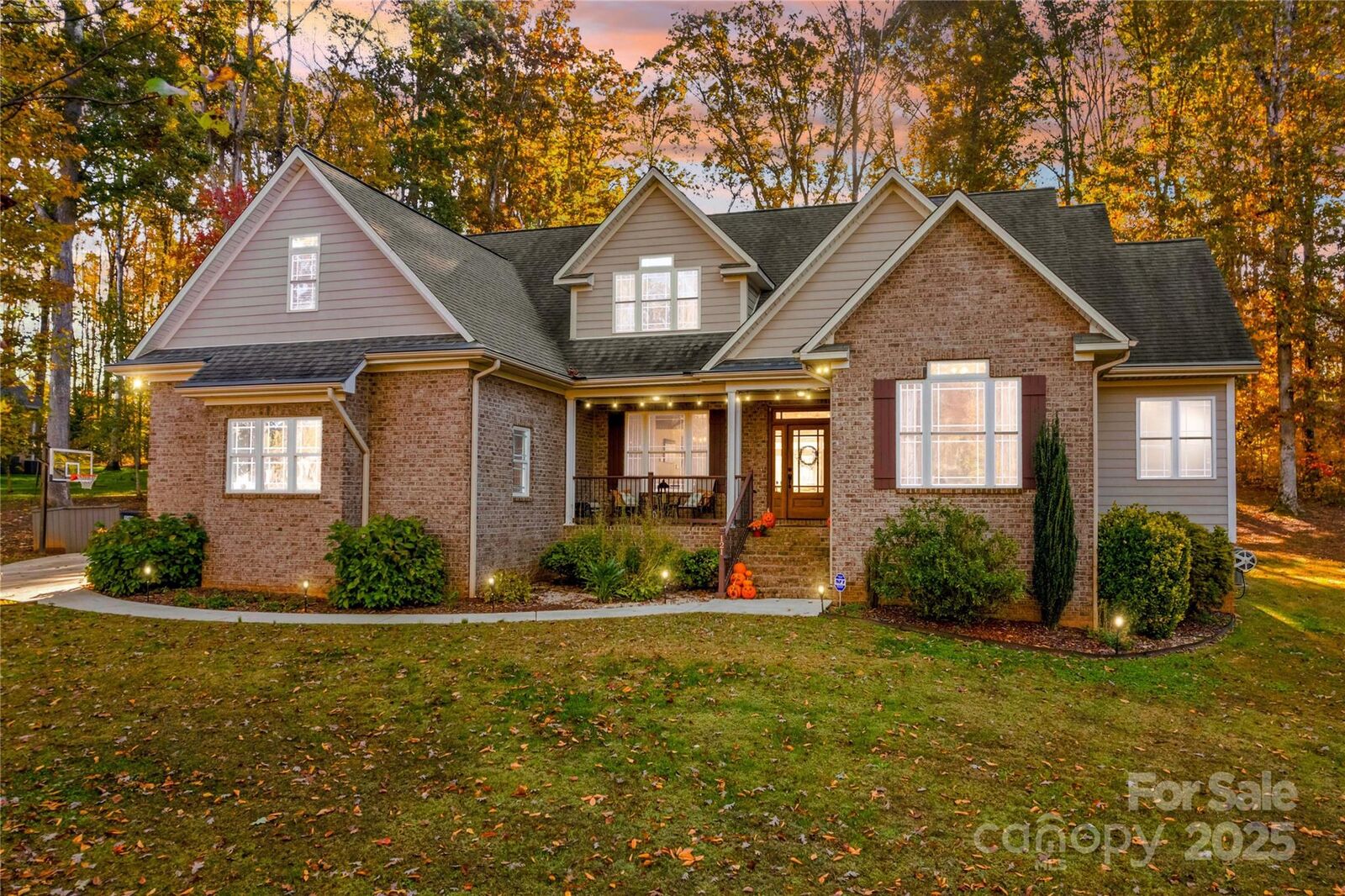 Property Photo:  121 Wildeman Trail  NC 28625 