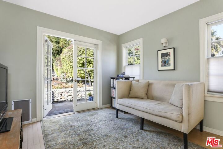 Property Photo:  1423 McCollum St  CA 90026 