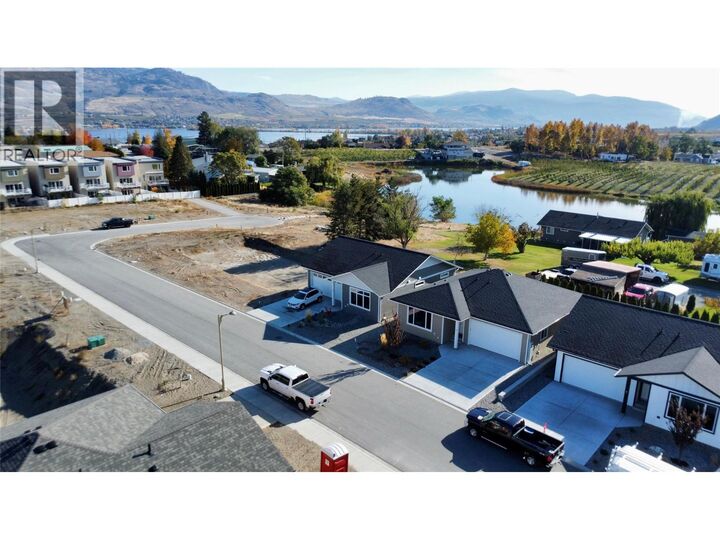 Property Photo: 7 Wood Duck Way BC V0H 1V5