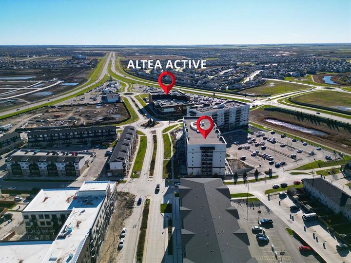 Photo de la propriété:  300 Centre Street  MB R3Y 2A1