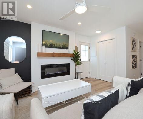 Photo de la propriété:  17 Dawson Drive 29  ON L9Y 5B4 