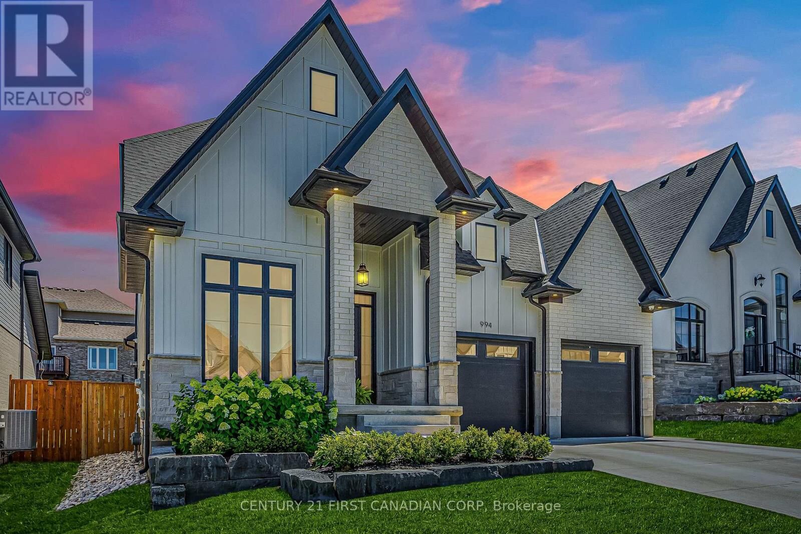 Photo de la propriété: 994 Riverbend Road ON N6K 0J3