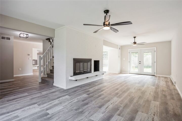 Property Photo: 6686 John Drive IL 62549