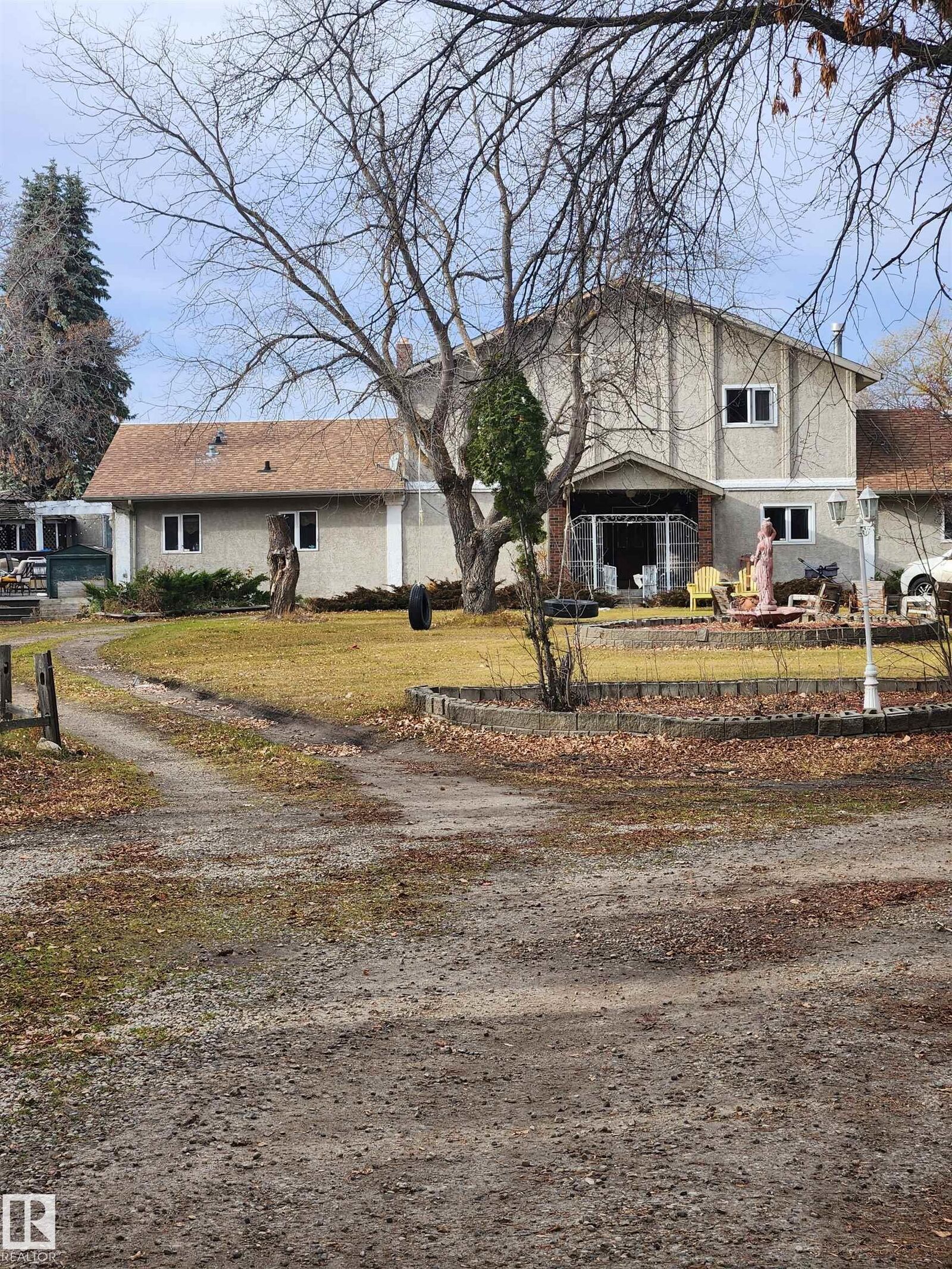 Property Photo: 54522A Ste. Anne Trail AB T0E 0A0