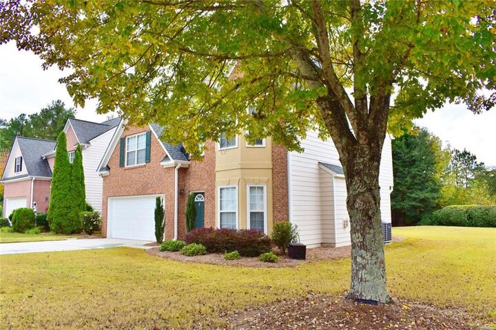 Property Photo: 2015 Lisa Springs Drive SW GA 30078