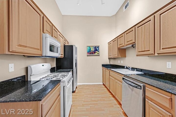 Property Photo: 8805 Jeffreys Street 1088 NV 89123