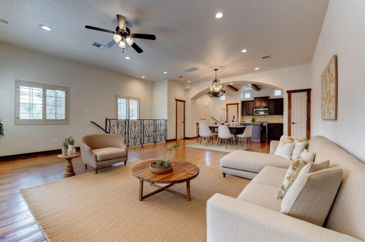 Property Photo:  1426 W 21st Street A  TX 77008 