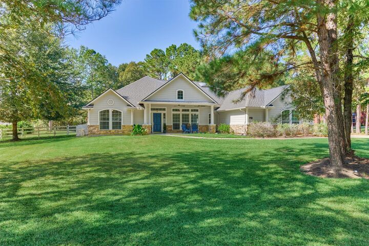 Property Photo: 33203 E Border Oak Court TX 77354