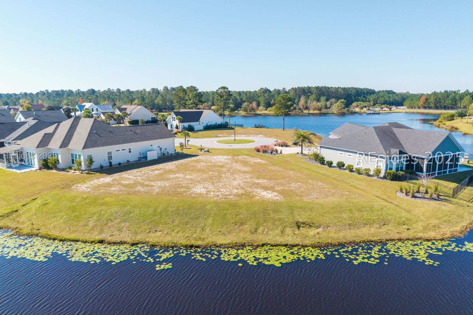 Property Photo:  564 River Oak Way  SC 29927 