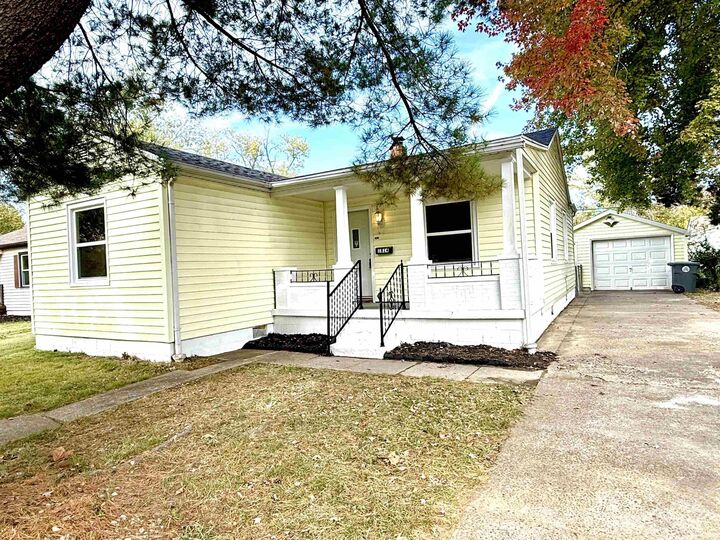 Property Photo: 1814 Cass Avenue IN 47714