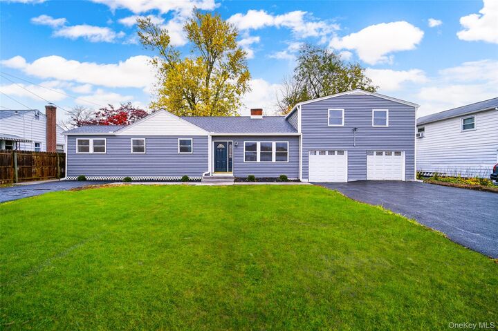Property Photo:  13 Mountain View Avenue  NY 12477 