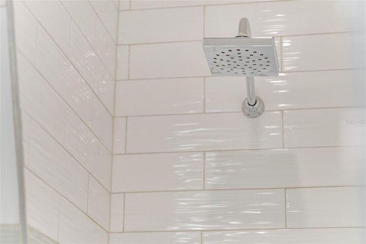 Property Photo:  133 S Park Avenue  FL 34787 