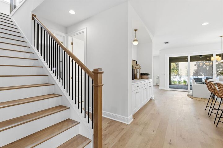 Property Photo:  4605 W San Jose Street  FL 33629 