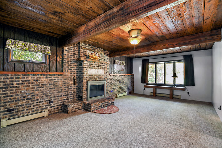 Property Photo:  201 E Vanderkarr Road  IL 60964 