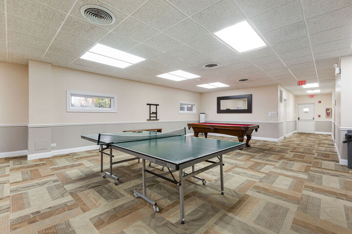 Property Photo: 450 Plum Creek Drive 410 IL 60090