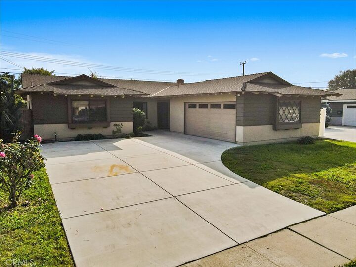 6112 Tyndall  Huntington Beach CA 92647 photo