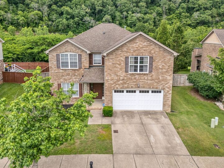 Property Photo: 7305 Riverfront Dr TN 37221