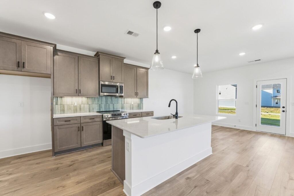 Property Photo: 2922 Watercourse Court TN 37214