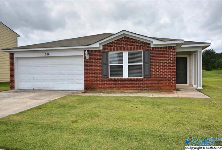 306 Kenneth Boulevard  Madison AL 35757 photo