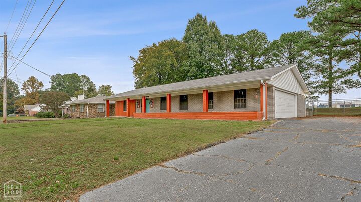 Property Photo:  1912 Sherwood Drive  AR 72401 