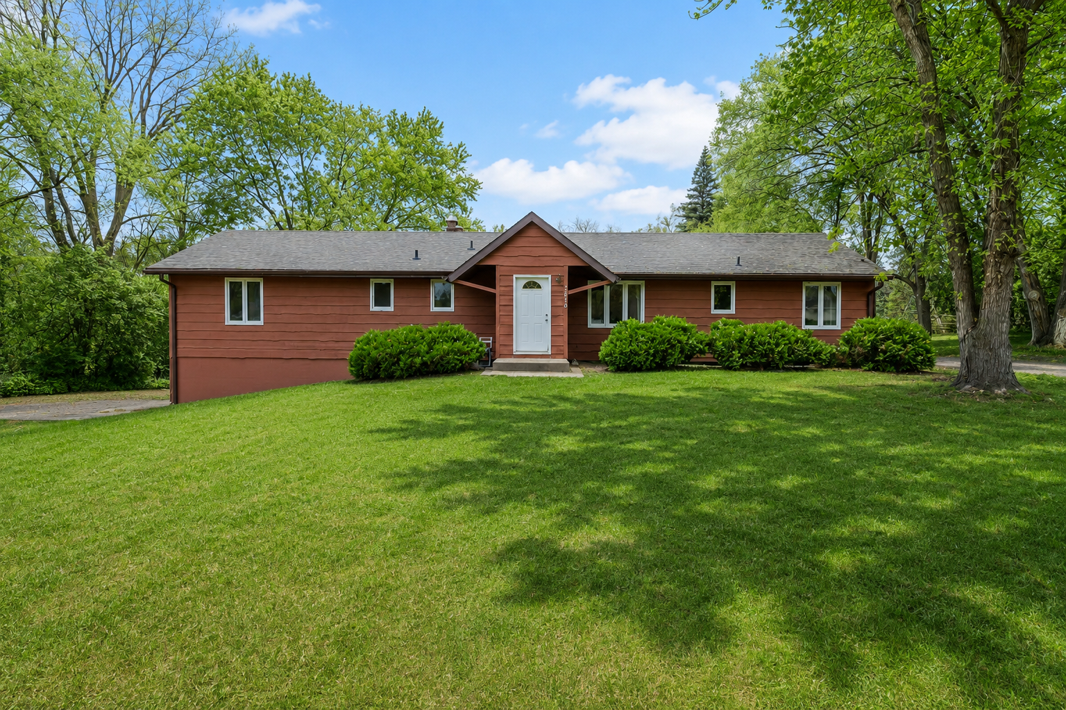 Property Photo:  13940 64th Avenue N  MN 55311 