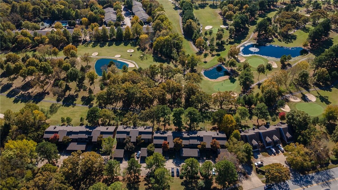 Property Photo: 2725 E Joyce Boulevard 10 AR 72703