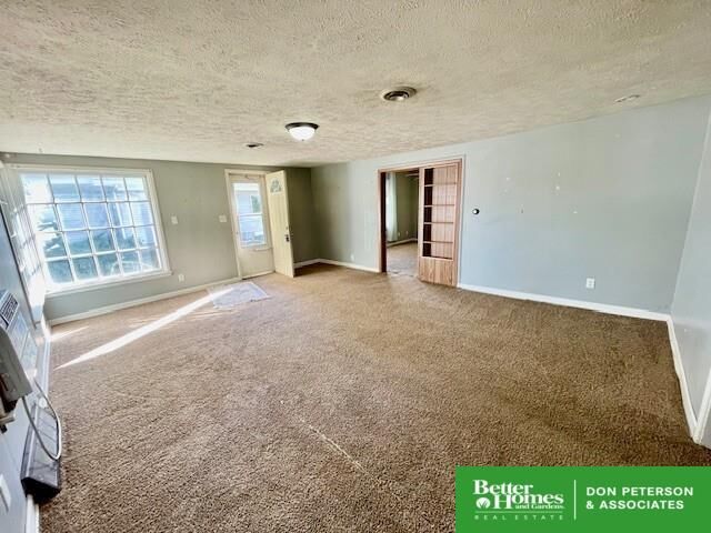 Property Photo:  103 W Elm Street  NE 68015 