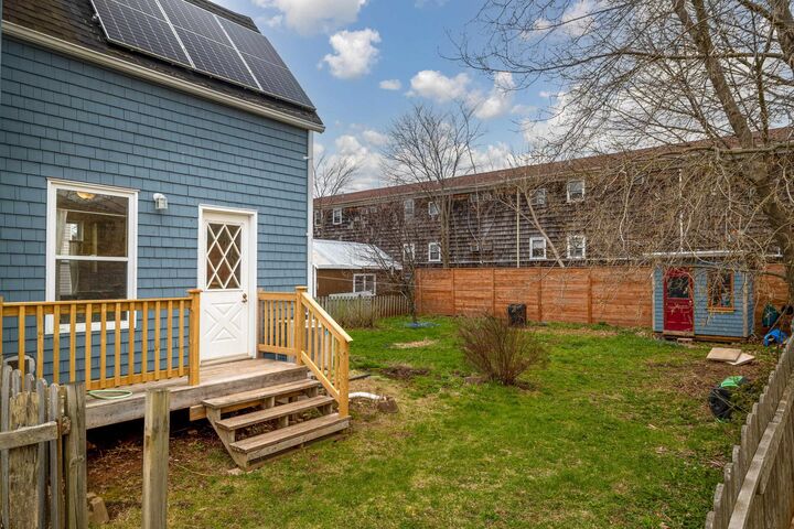 Photo de la propriété:  43 Reserve Street  PE C1A 2K9 