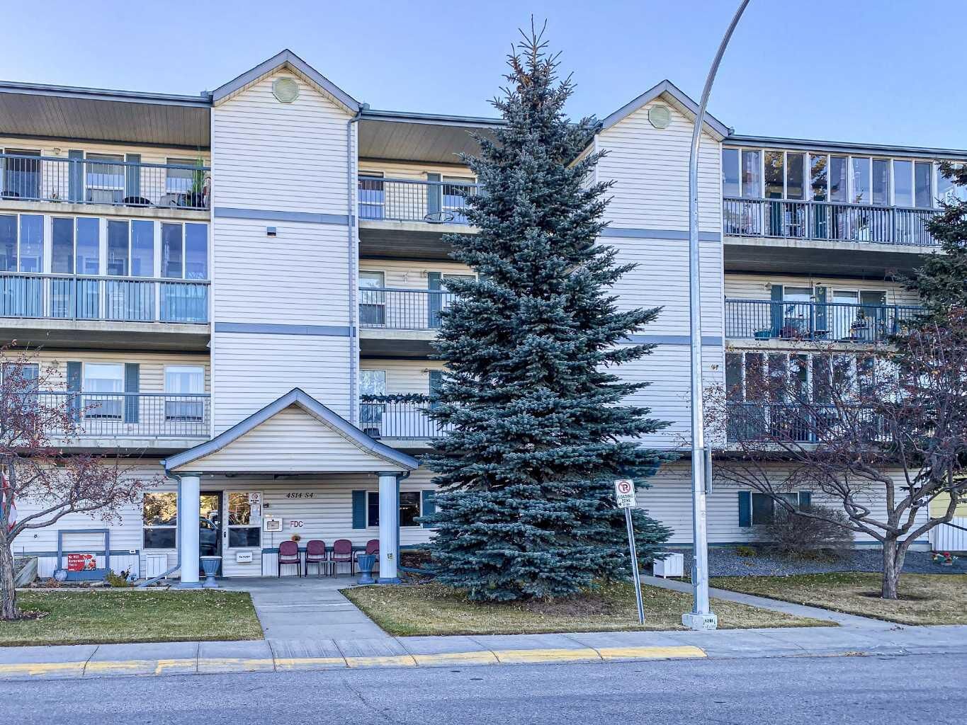 Property Photo: 4514 54 Avenue 410 AB T4H 1W5