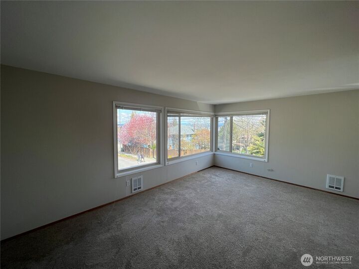 Property Photo: 1505 E Galer Street 3 WA 98112