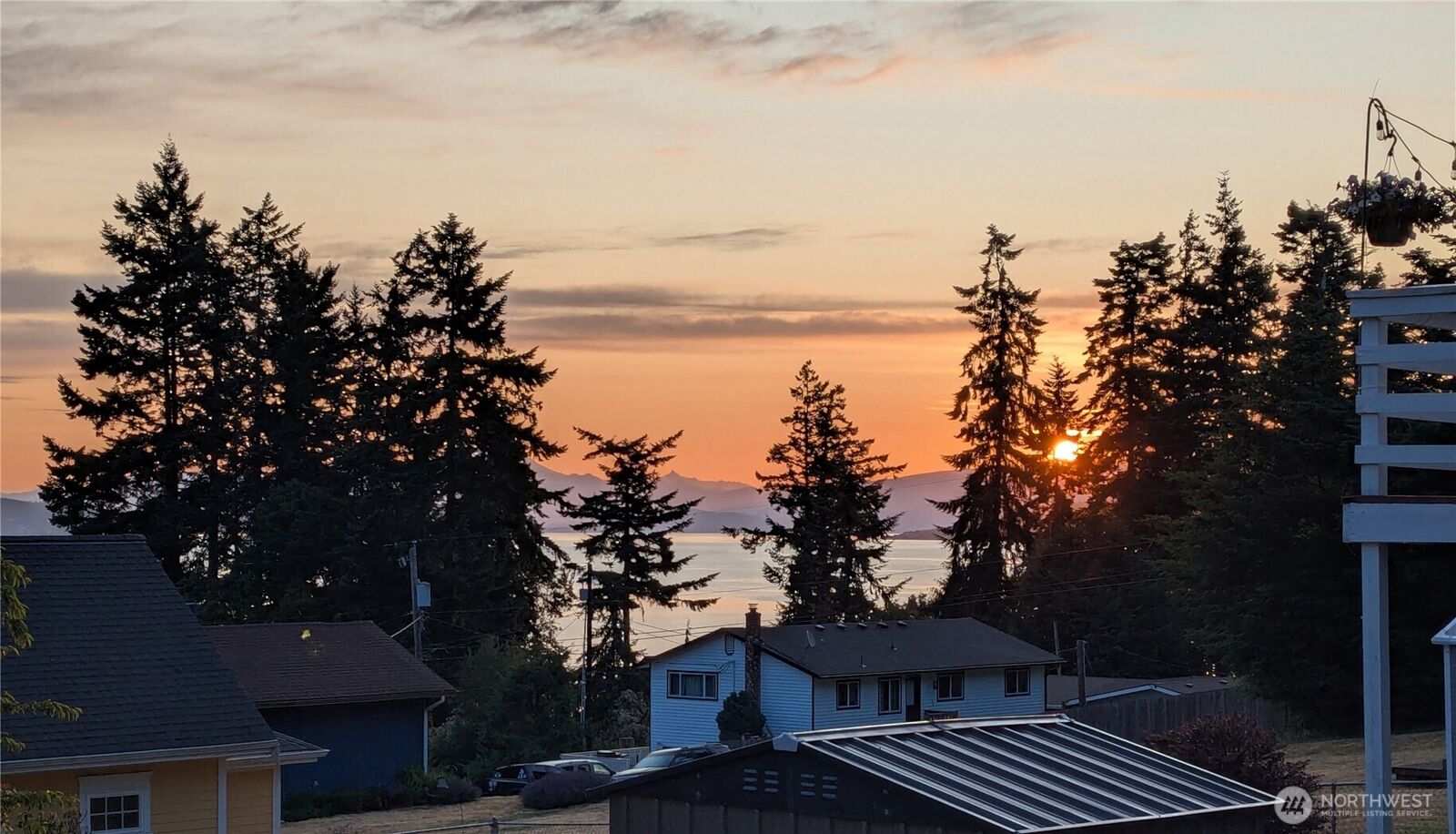 Property Photo:  99 E Morris Road  WA 98239 