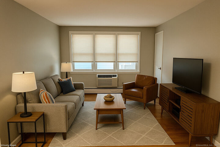 Property Photo:  119 Frederick Street Apt 2R  CT 06515 